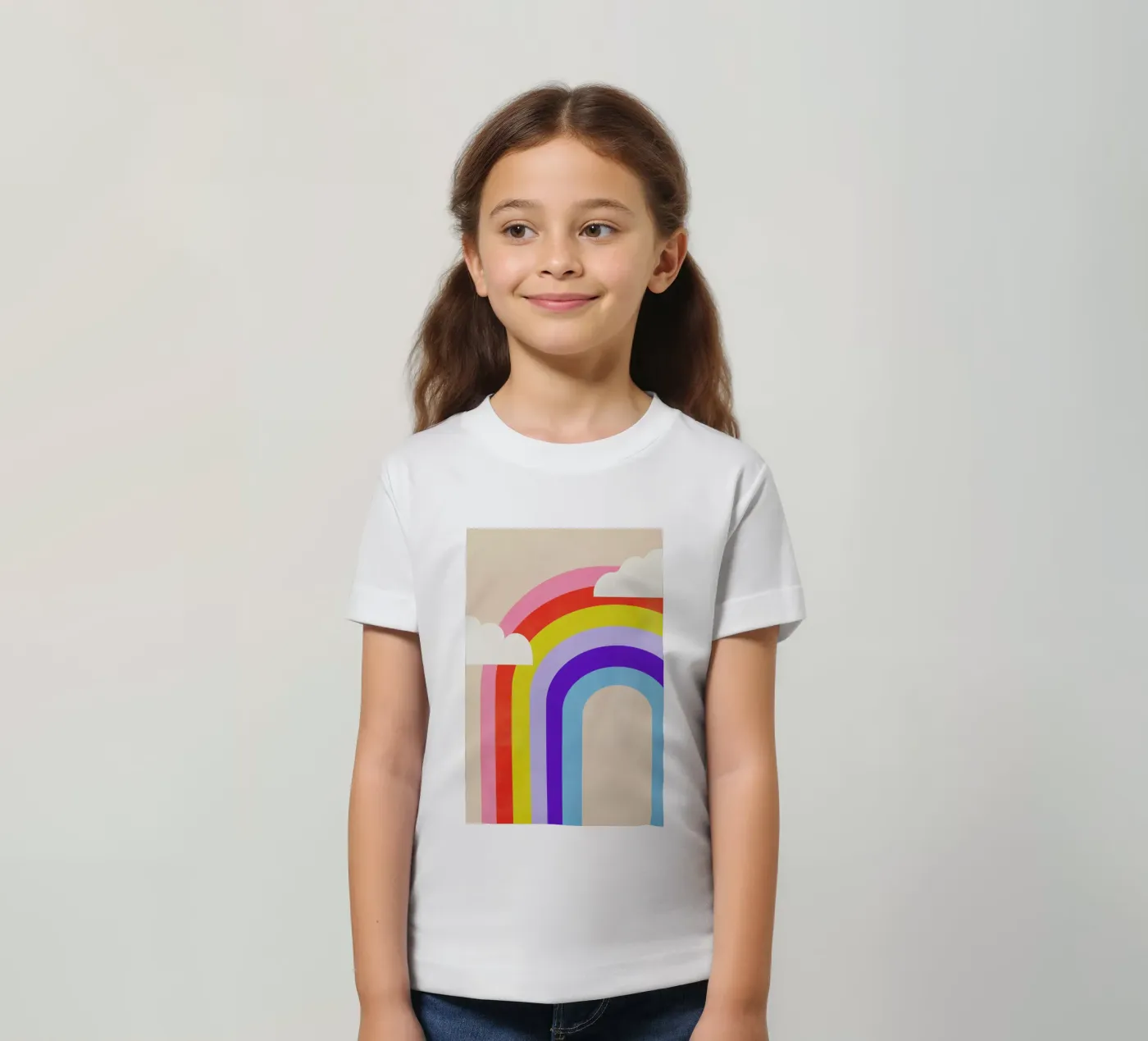 Rainbow and Clouds t-shirt bambini da Little Flourishes