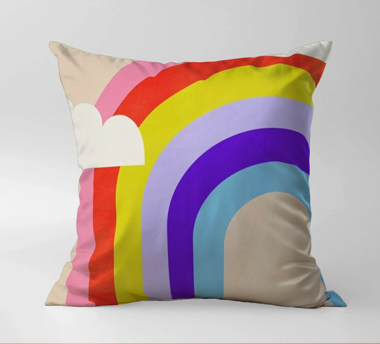 Rainbow and Clouds cuscino da Little Flourishes