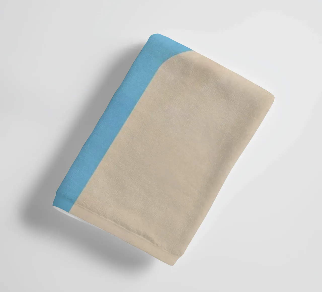 Rainbow and Clouds serviette de bain de Little Flourishes