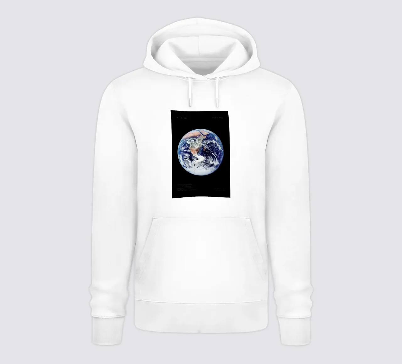 View of Earth from Apollo 17 sudadera con capucha de Vintage by JUNIQE
