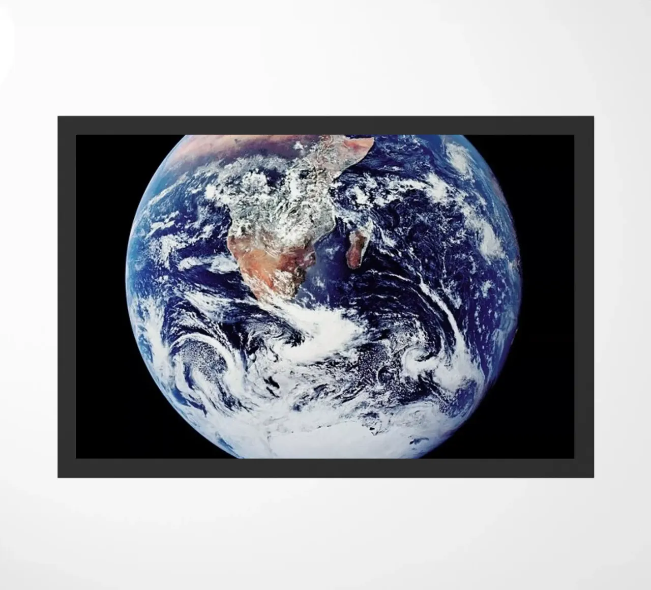 View of Earth from Apollo 17 zerbino da Vintage by JUNIQE