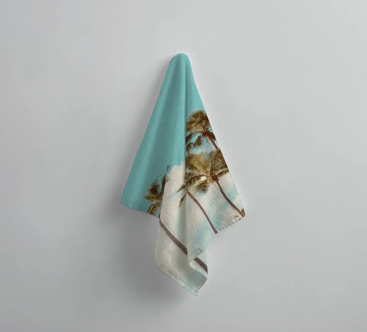 California Dream – Retro Palm Tree Print asciugamano da bagno da Vela Luna