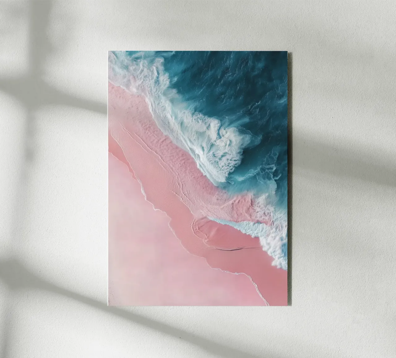Pink Mirage – Ocean Meets Shore in Aerial View alluminio dibond da Vela Luna