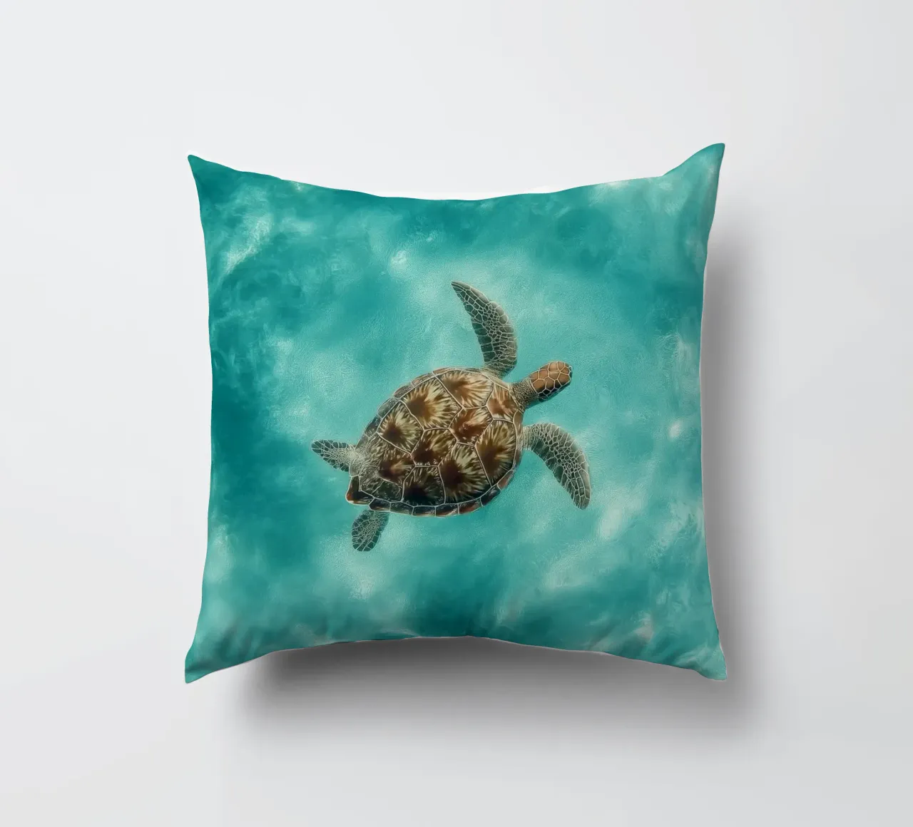 Ocean Wanderer – Minimal Sea Turtle Aerial Print cuscino da Vela Luna