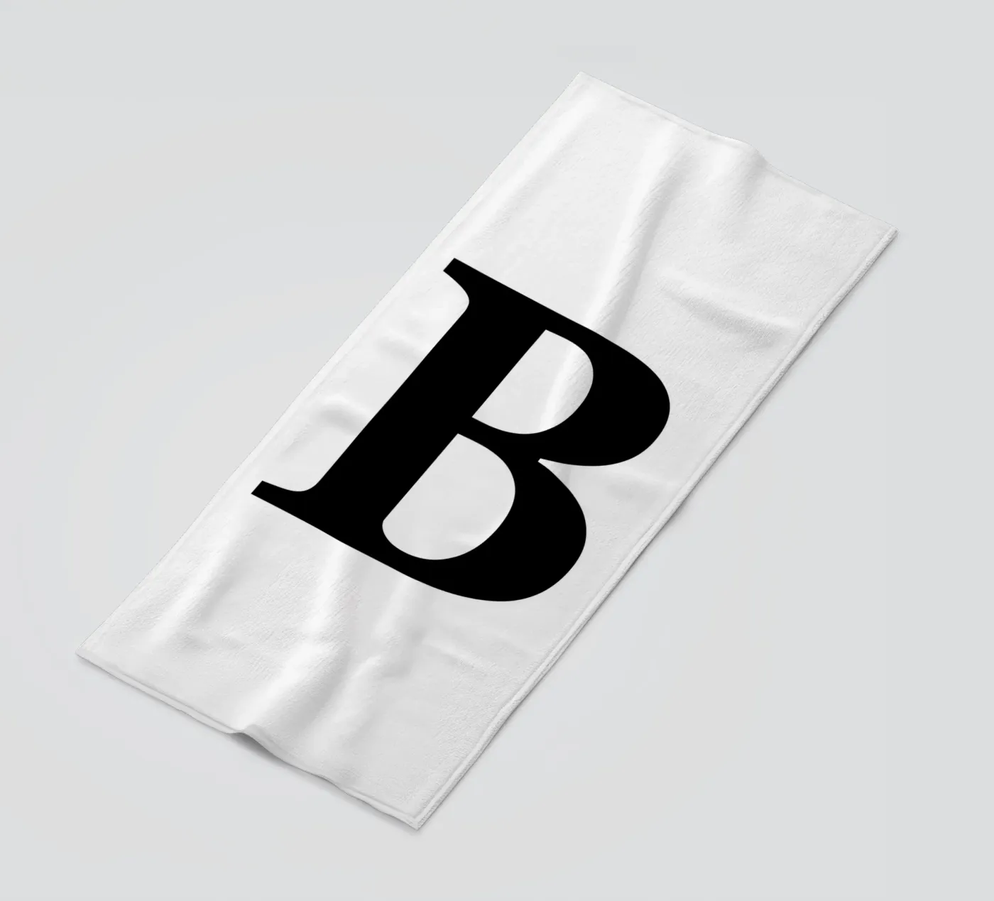 Lettera B telo mare da Olivia Creator