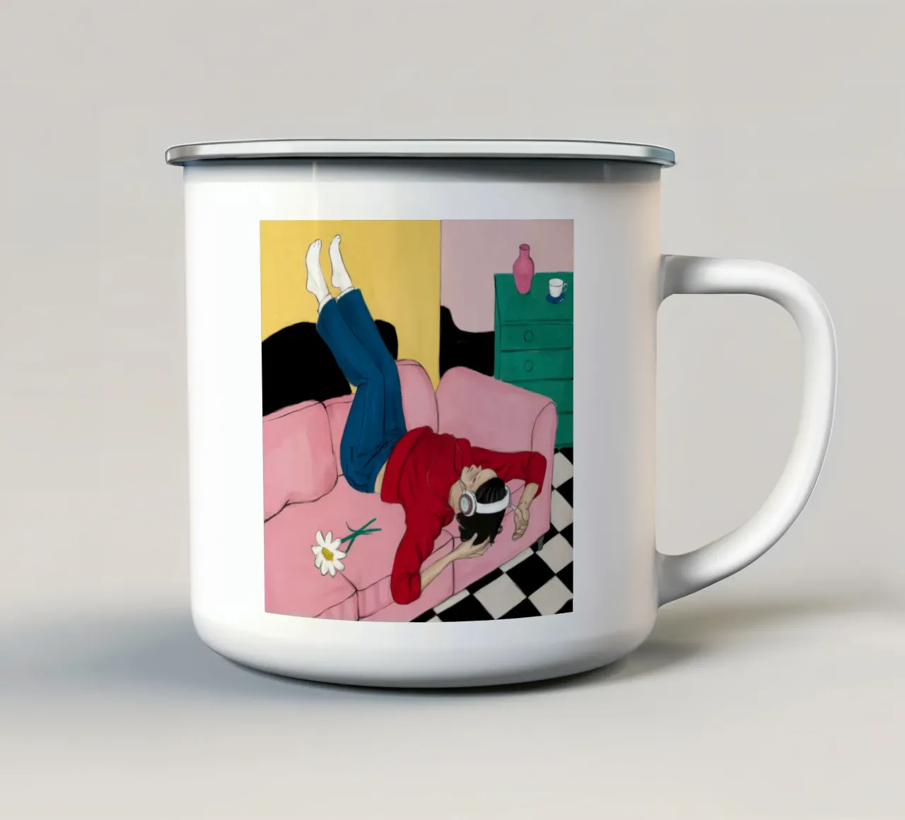 Divano rovesciato tazza in smalto da Pale Aura