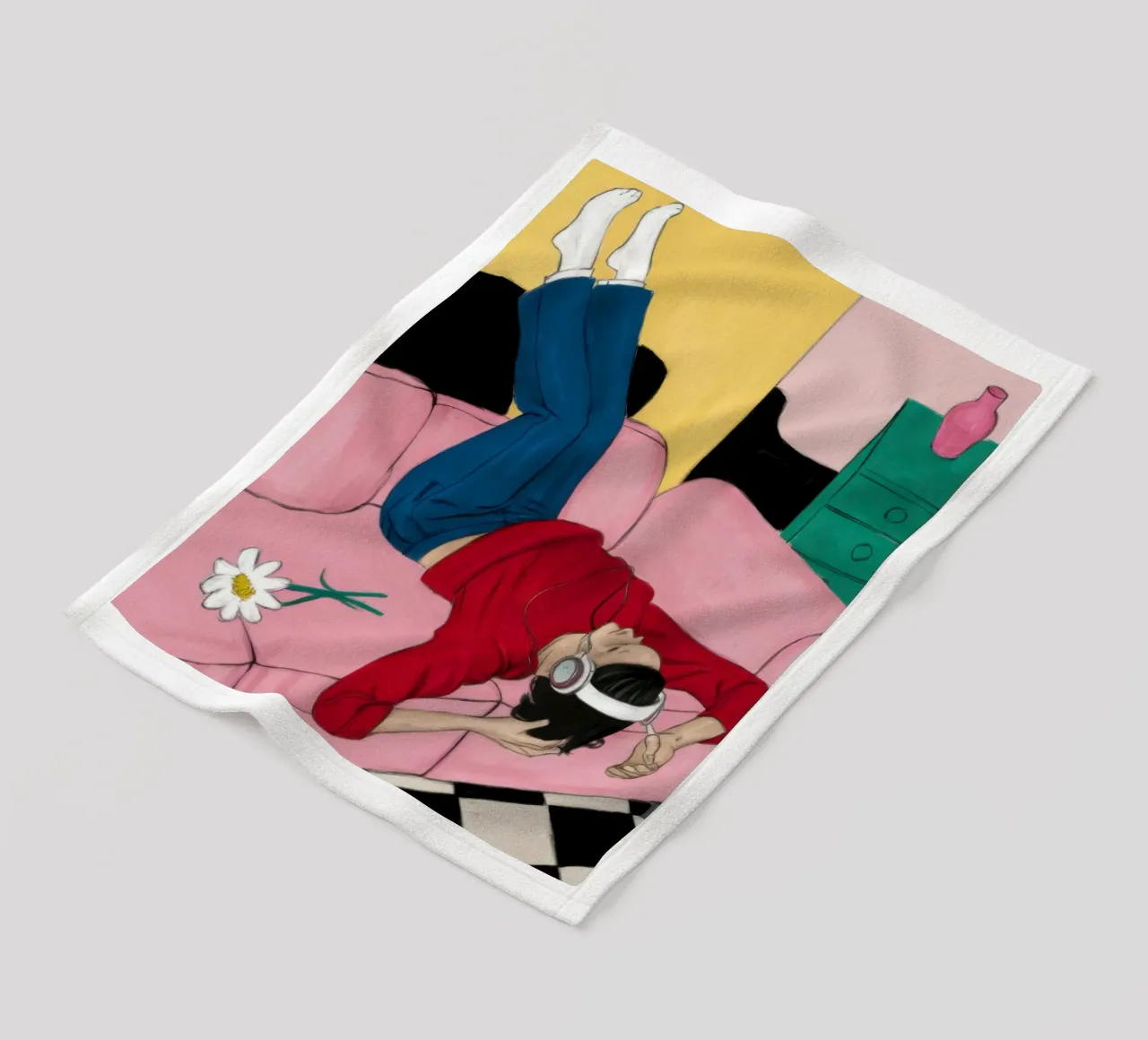 Upside Down Sofa Fleecedecke von Pale Aura