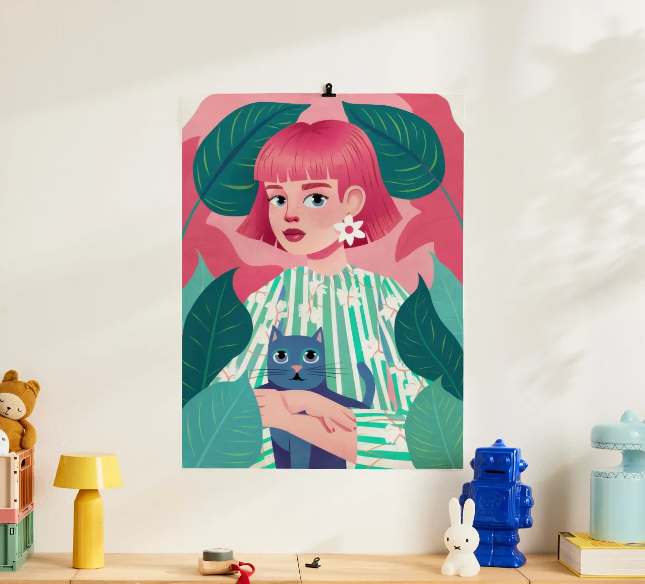 Gatto blu dai capelli rosa poster con telaio in legno da Marigold Tiga