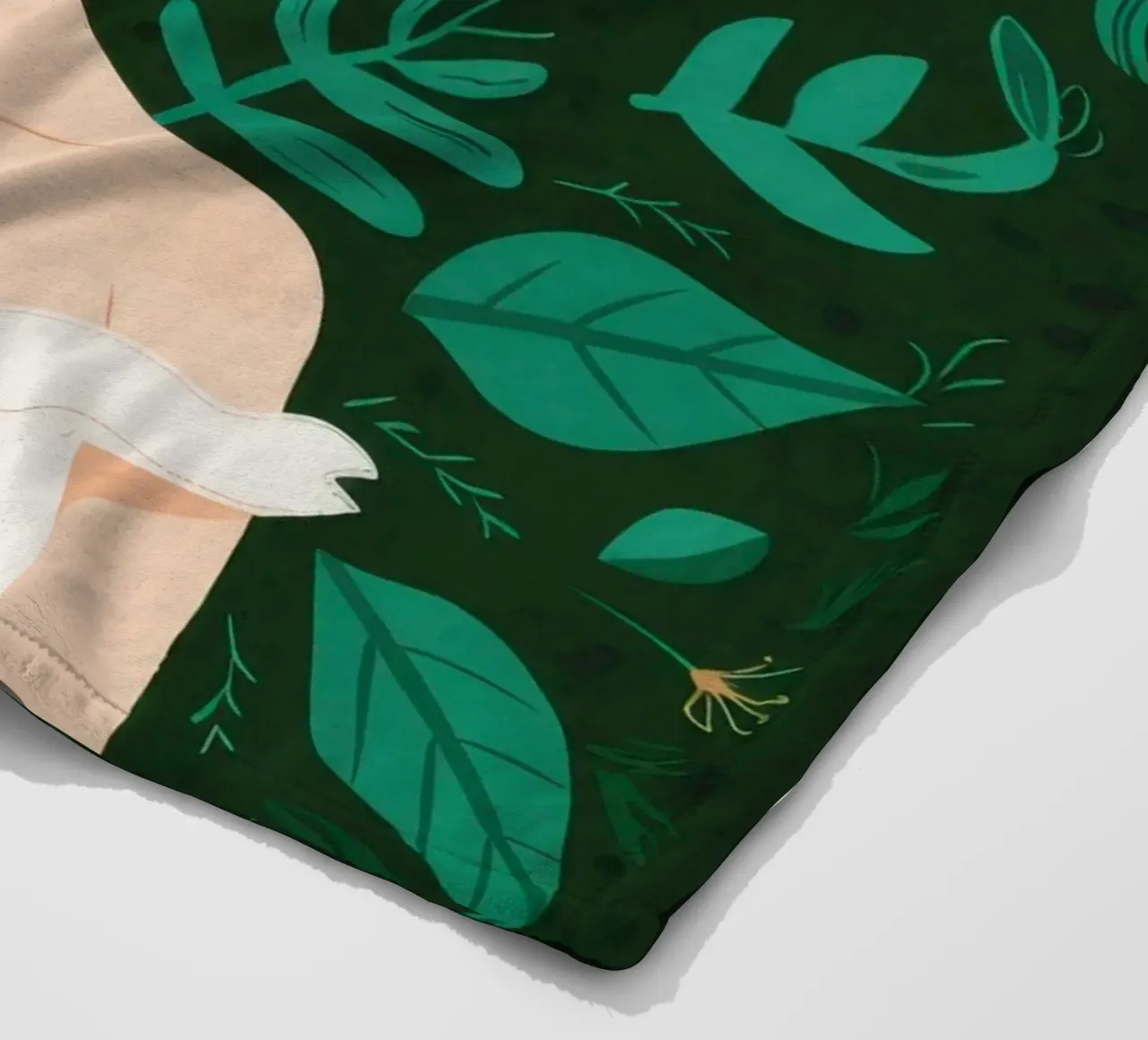 Abbraccio di foglie coperta in pile da Sentinel Glow