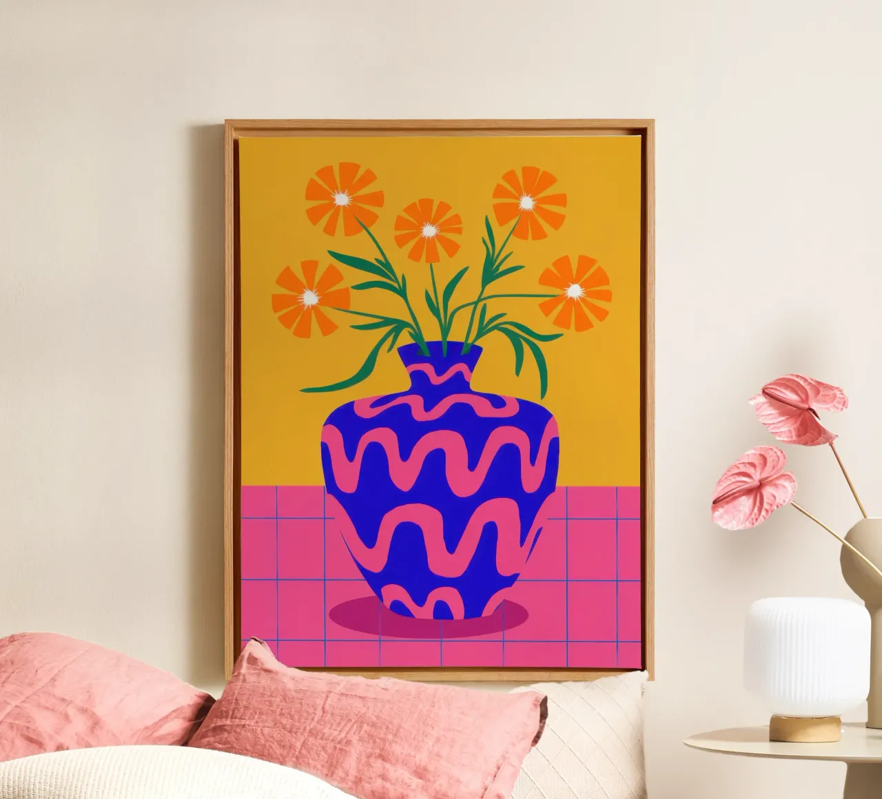 Vaso ondulato Fiori arancioni tela con Cornice a cassetta da Sentinel Glow