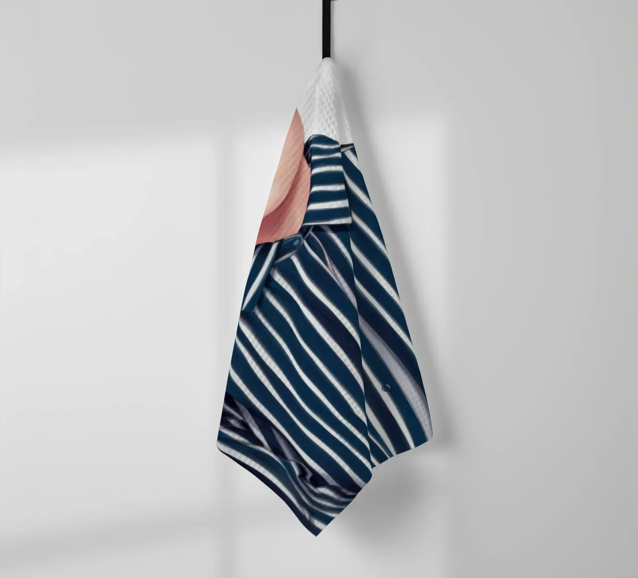 Dettaglio camicia a righe canovaccio da cucina da Pale Aura