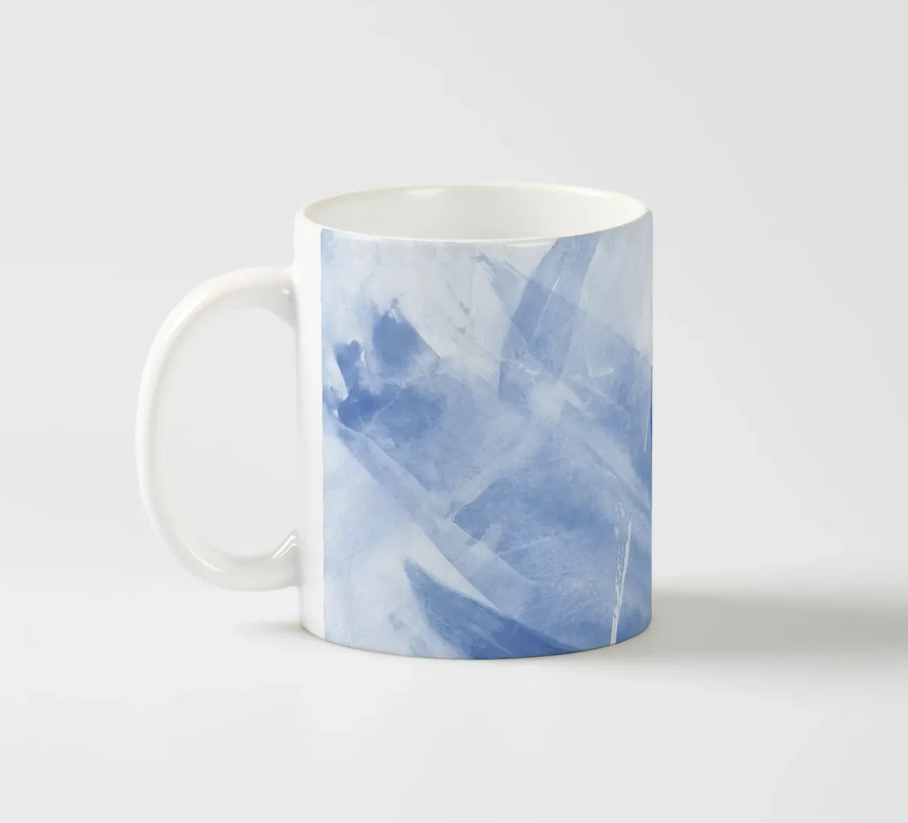 Pennellate astratte blu 1 tazza in ceramica da NouveauPrints