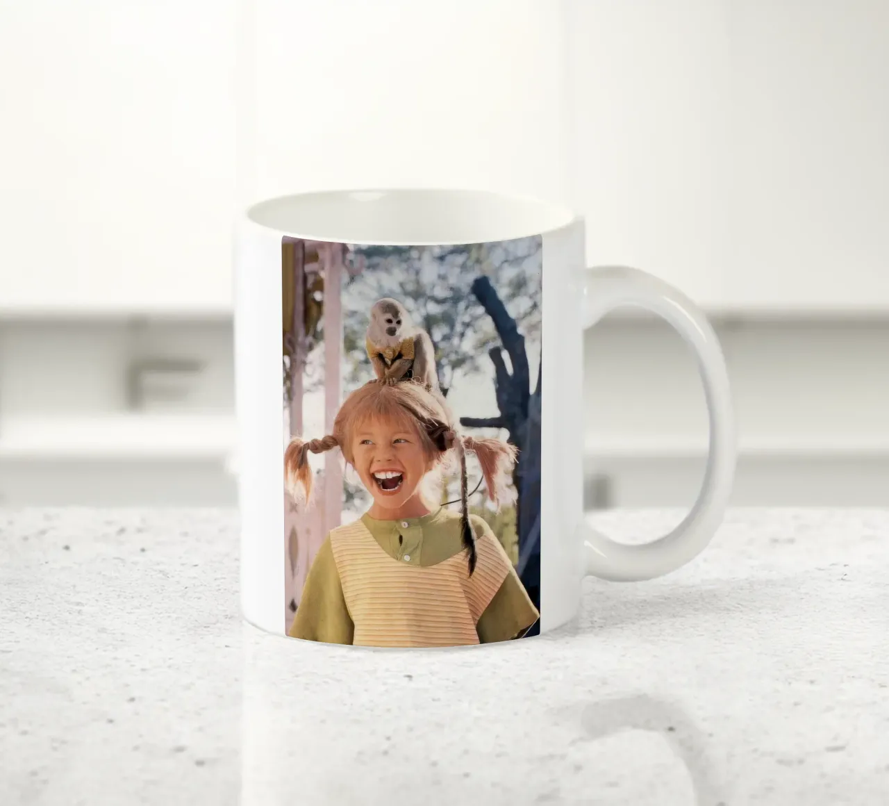 poster di pippi langstrumpf tazza in ceramica da Earl Beeman