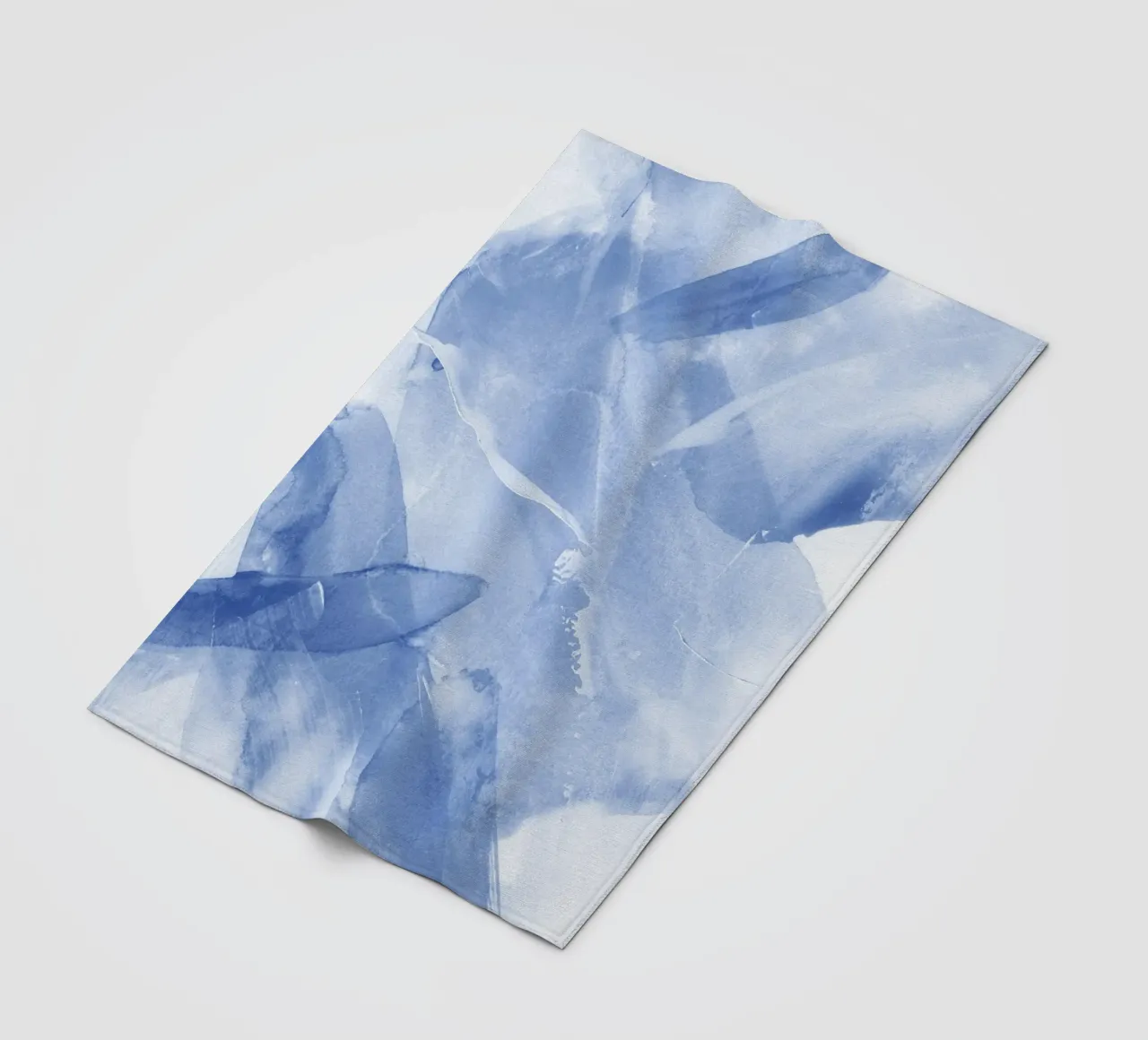 Pennellate astratte blu 3 coperta in pile da NouveauPrints