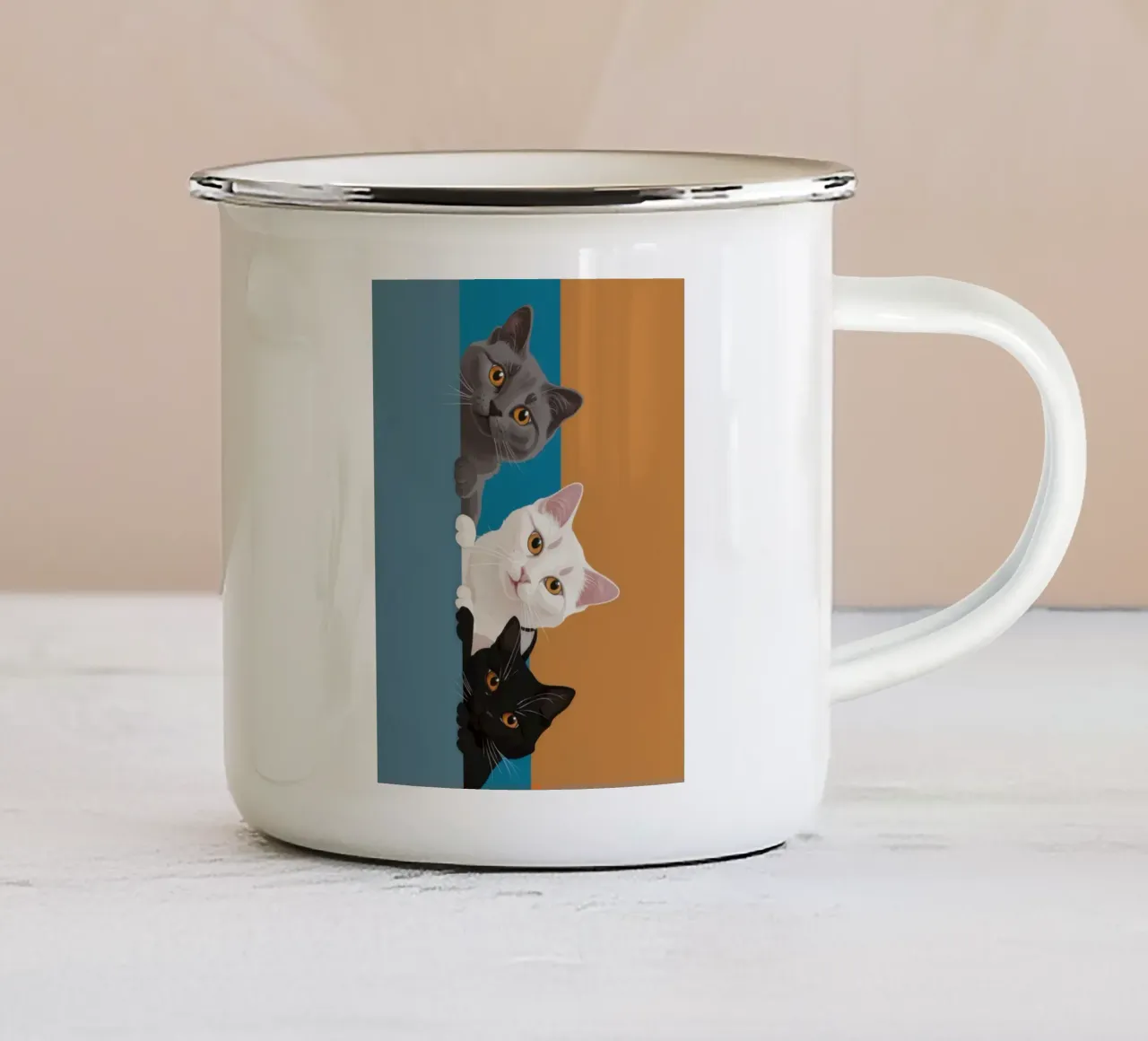 Trio felino curioso tazza in smalto da Mossy Pigment