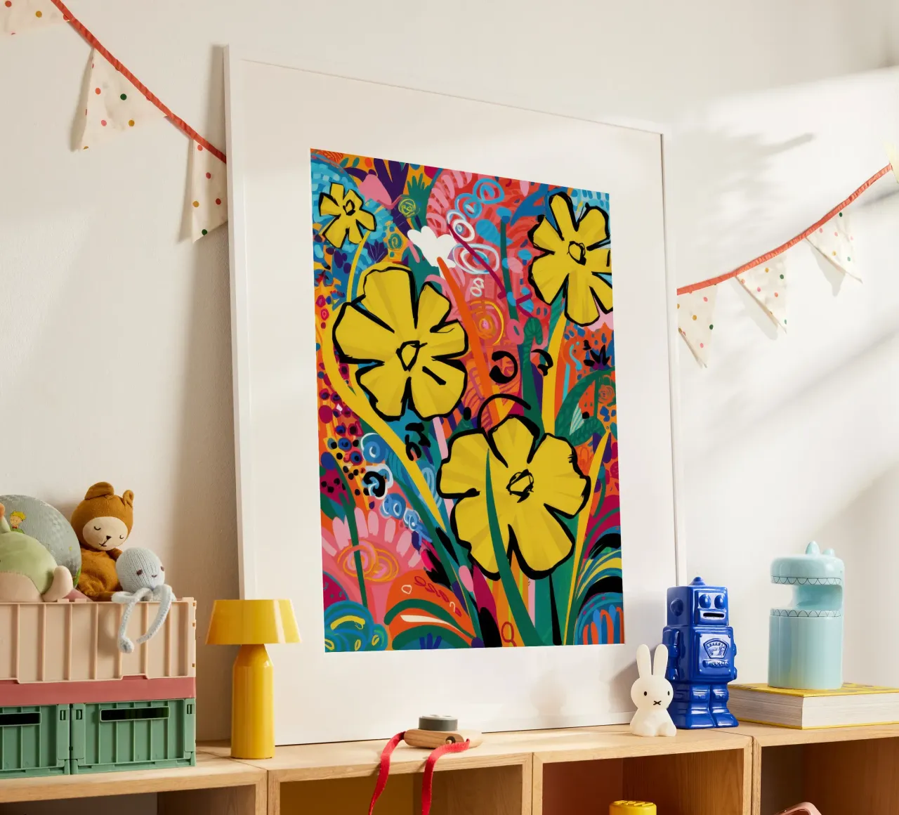 Potenza dei fiori d'oro poster con telaio in plastica da Arcane Lines
