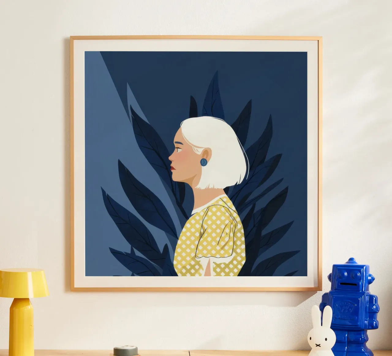 Musa del giardino di mezzanotte poster con telaio in plastica da Mossy Pigment