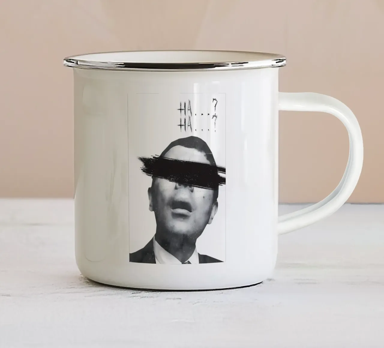 Rowan Atkinson tazza in smalto da Low poly art