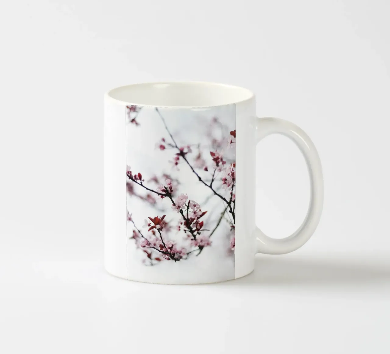fiori di ciliegio primavera tazza in ceramica da Earthly Visions