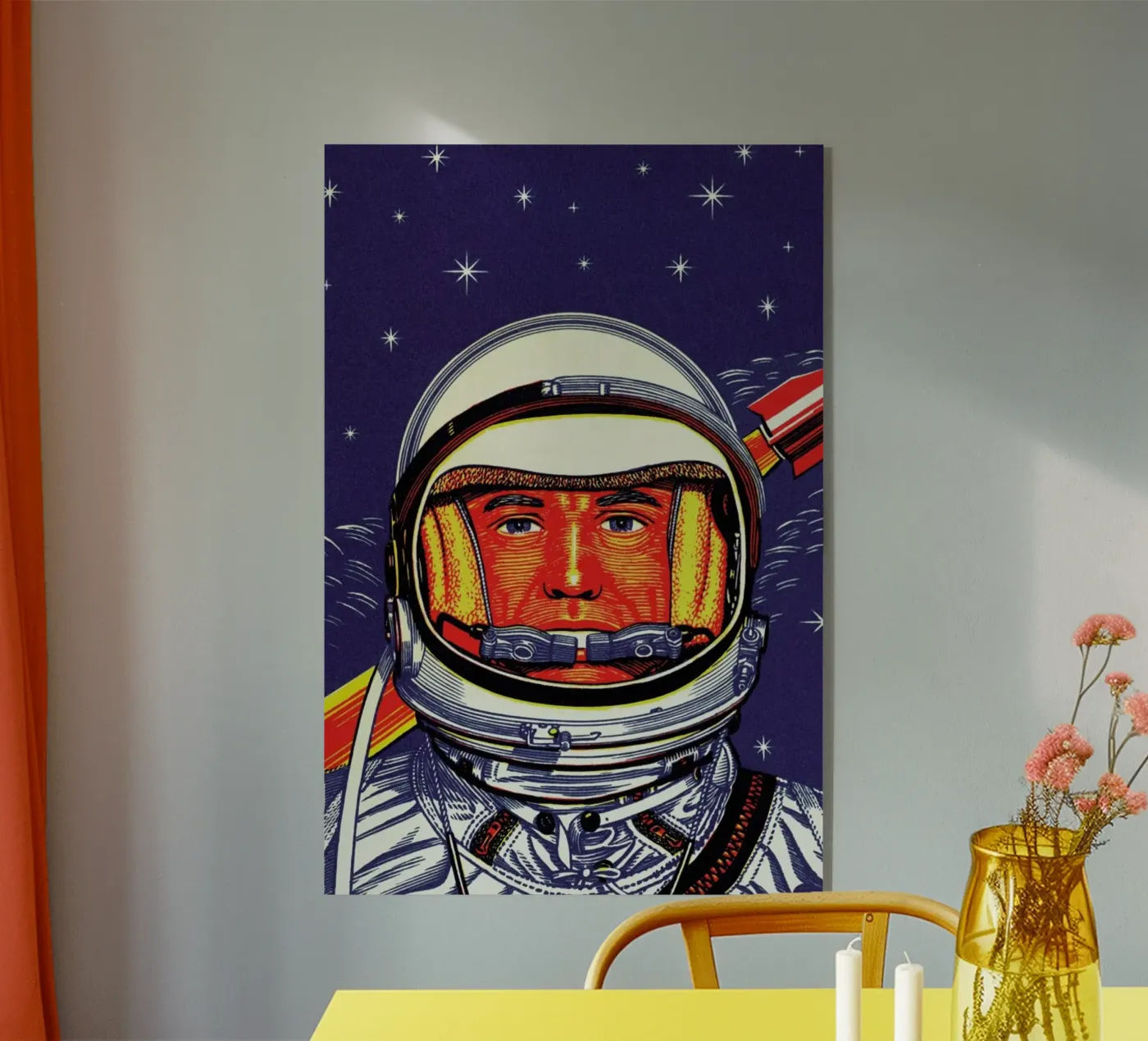 Astronaut acrylic glass by daylight design studio