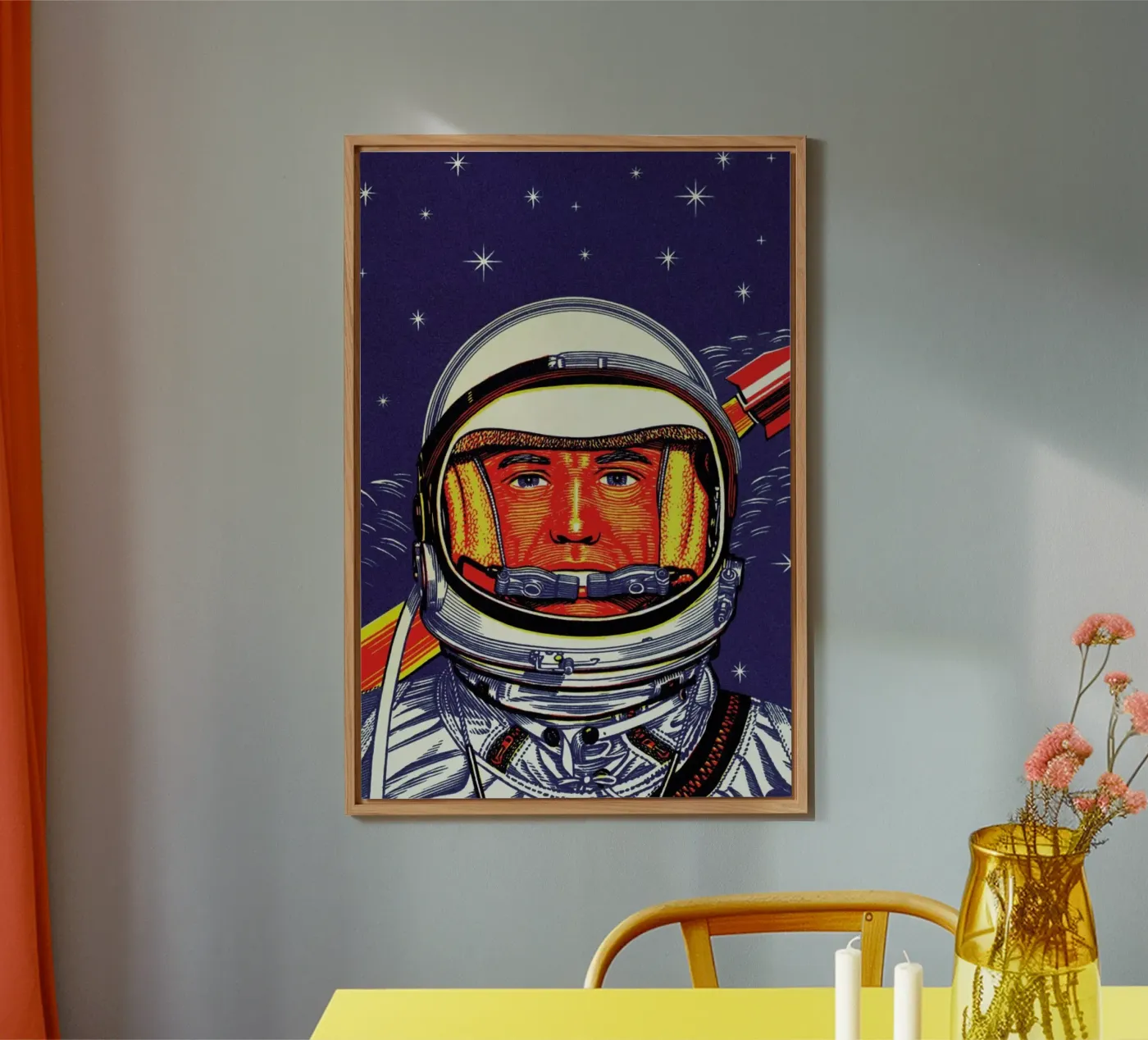 Astronaut forex plate by daylight design studio