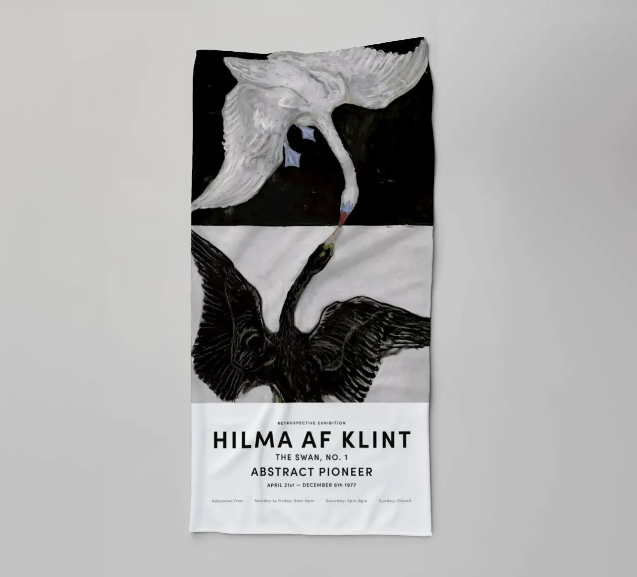 Hilma af Klint - The Swan, No. 1 II asciugamano da bagno da Vintage by JUNIQE
