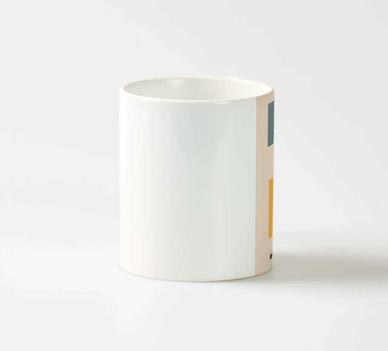 forme geometriche tazza in ceramica da E Cannon
