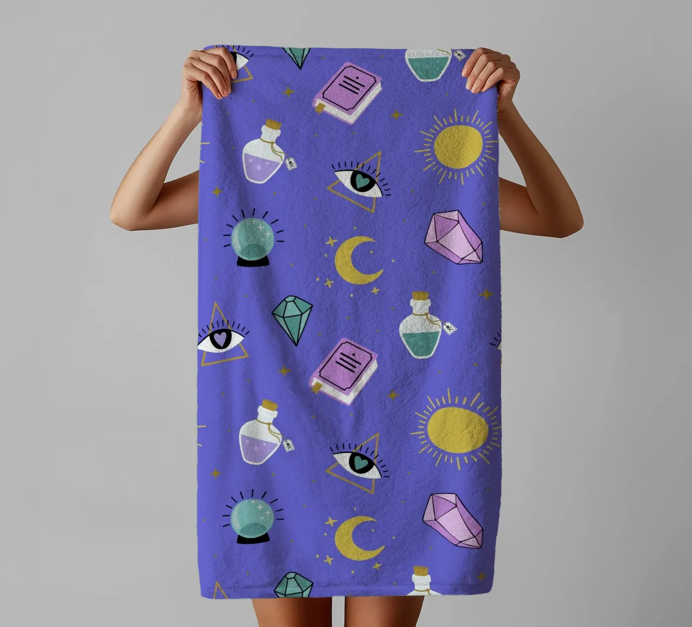 Esoteric pattern Handtuch von Vivi Nicolin