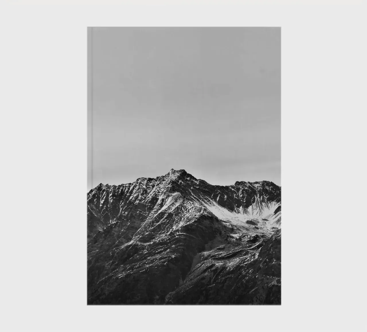 Monochrome Majesty notebook by zenitt