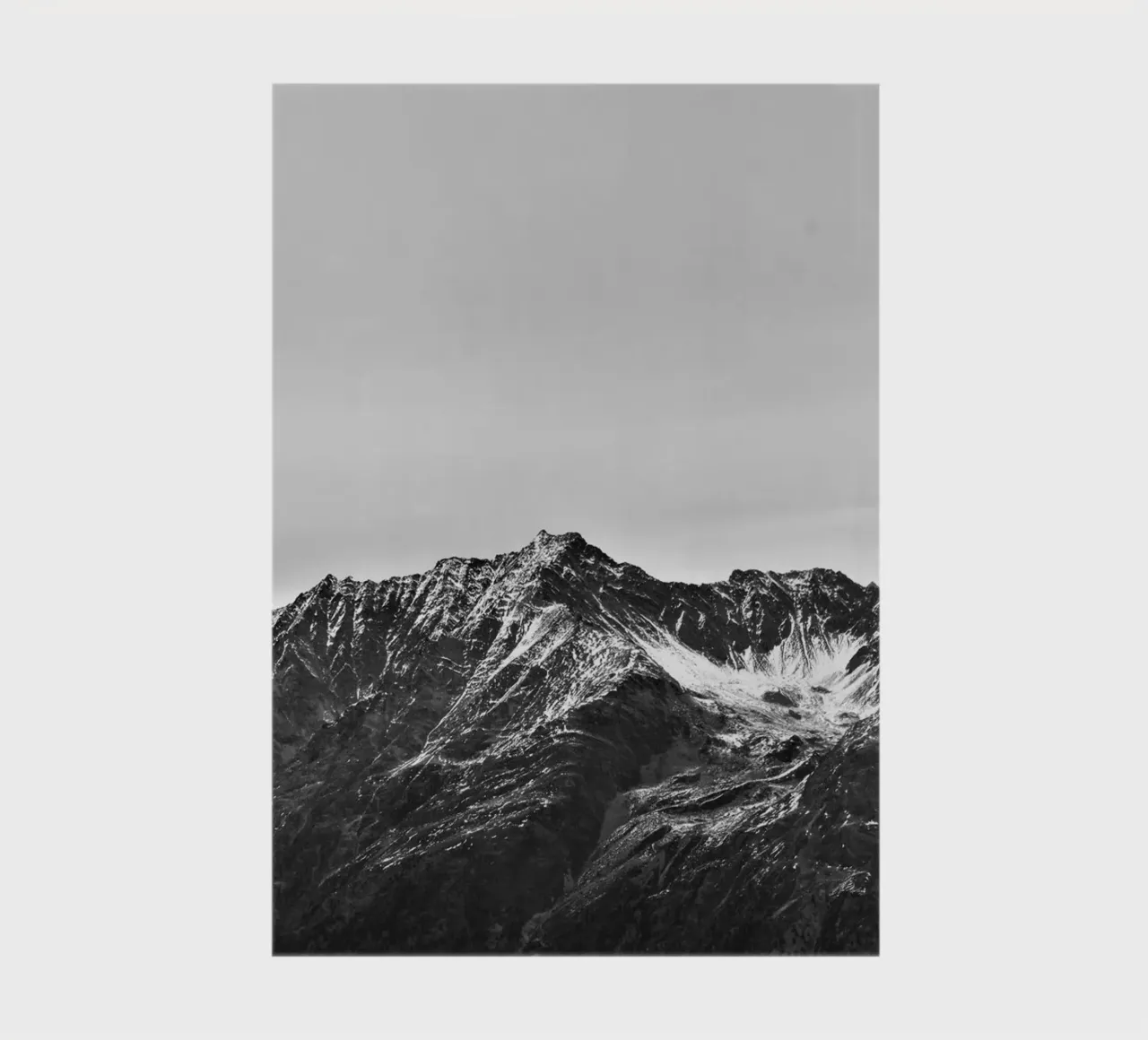 Monochrome Majesty notebook by zenitt