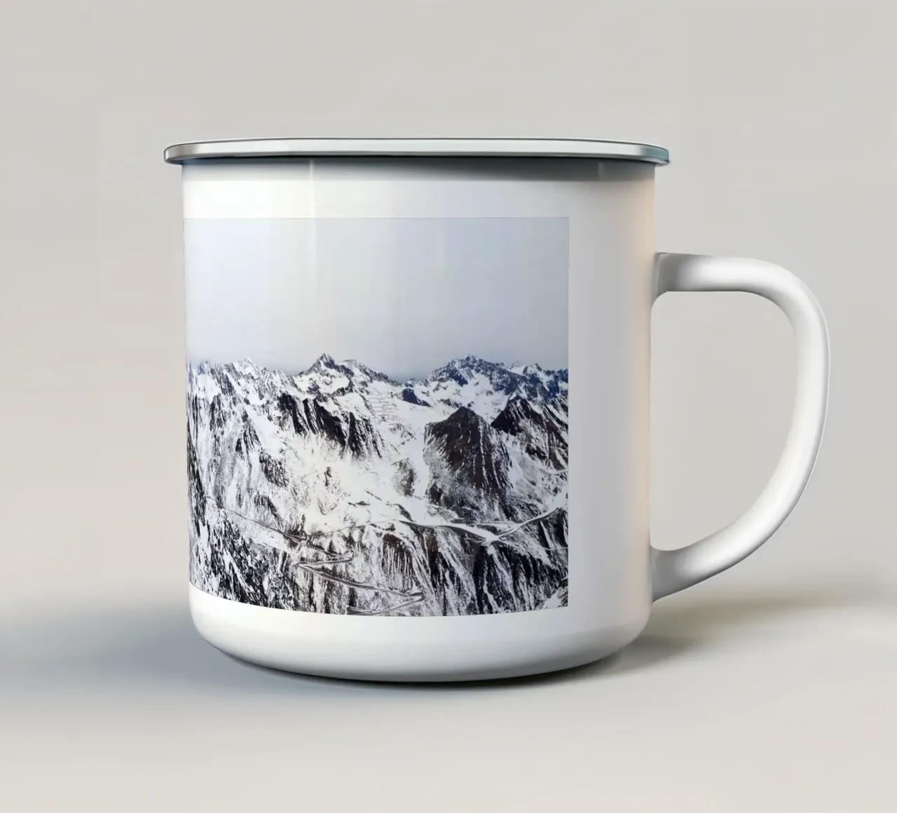 A Sea of Summits tazza in smalto da zenitt