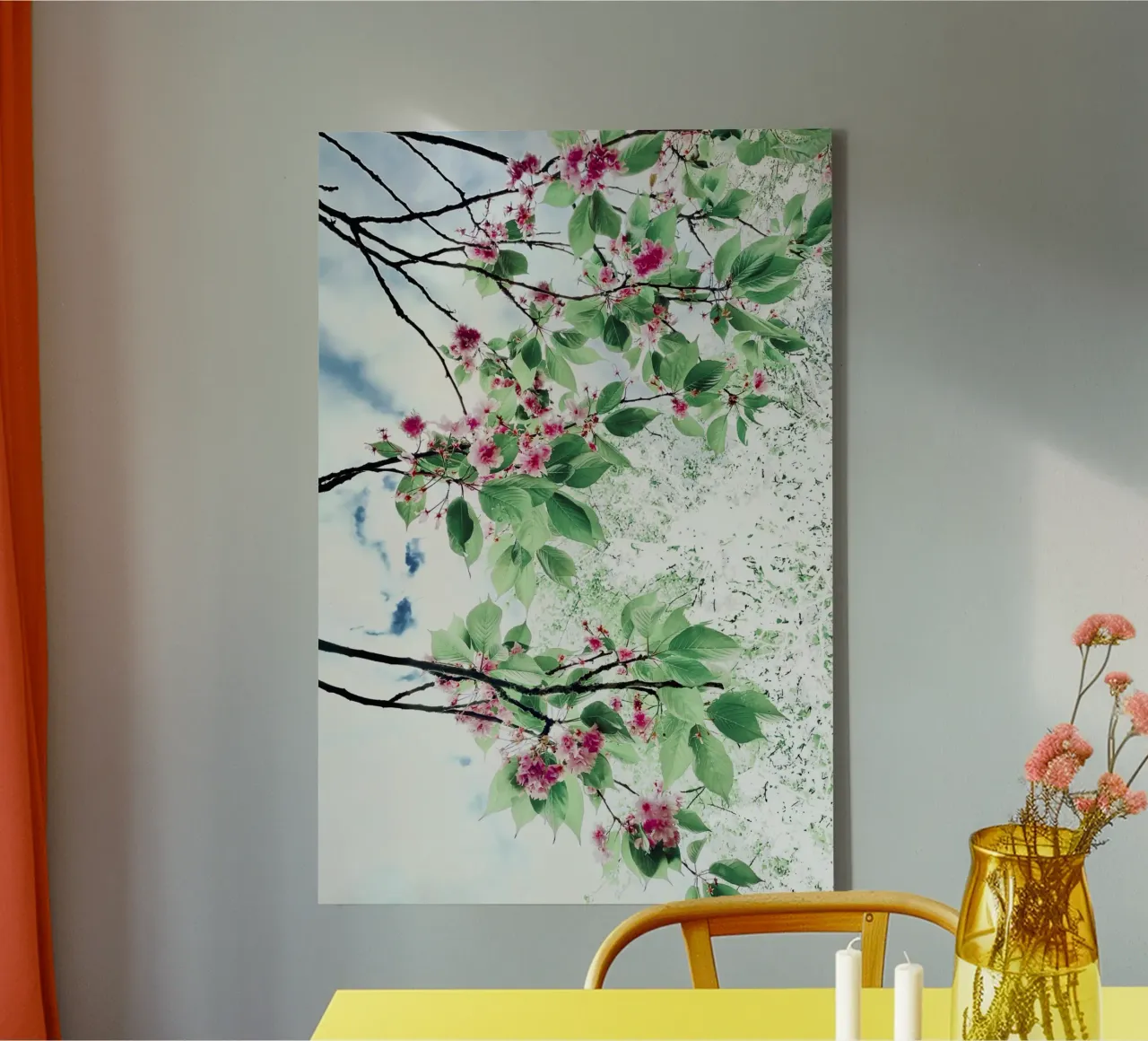 SAKURA - Fiore di ciliegio tela con Cornice a cassetta da KISSA STUDIO