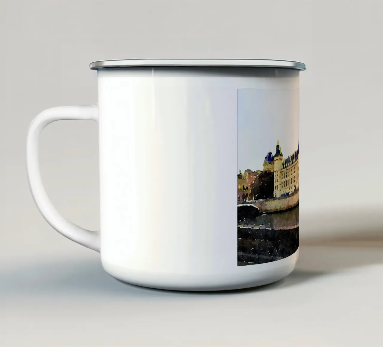 A Parigi tazza in smalto da Massimo Frascogna