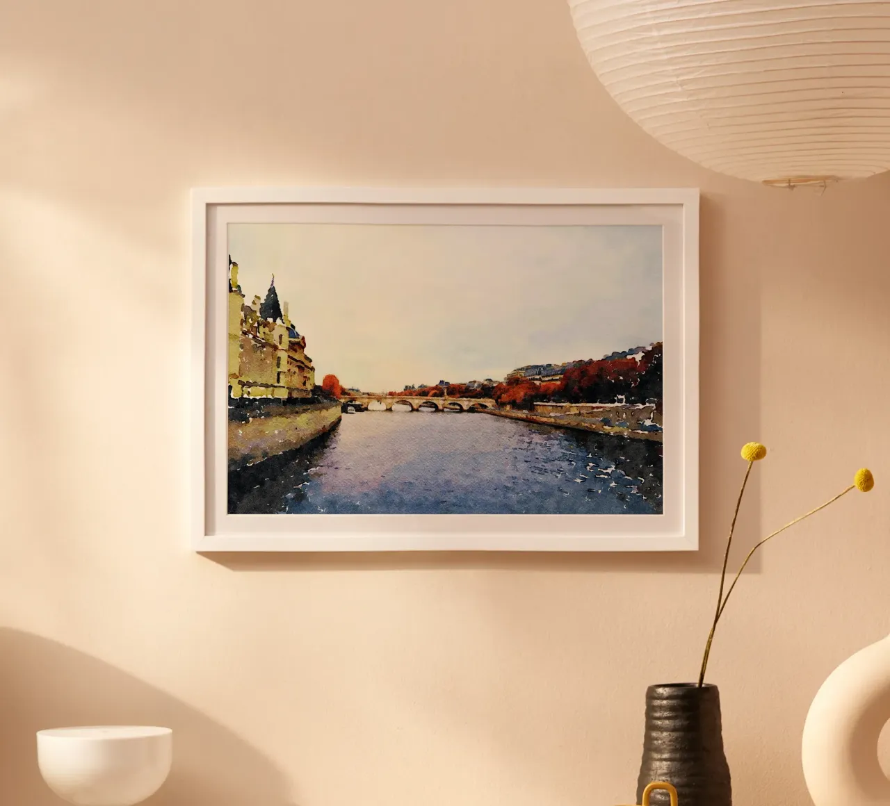 A Parigi poster con telaio in plastica da Massimo Frascogna