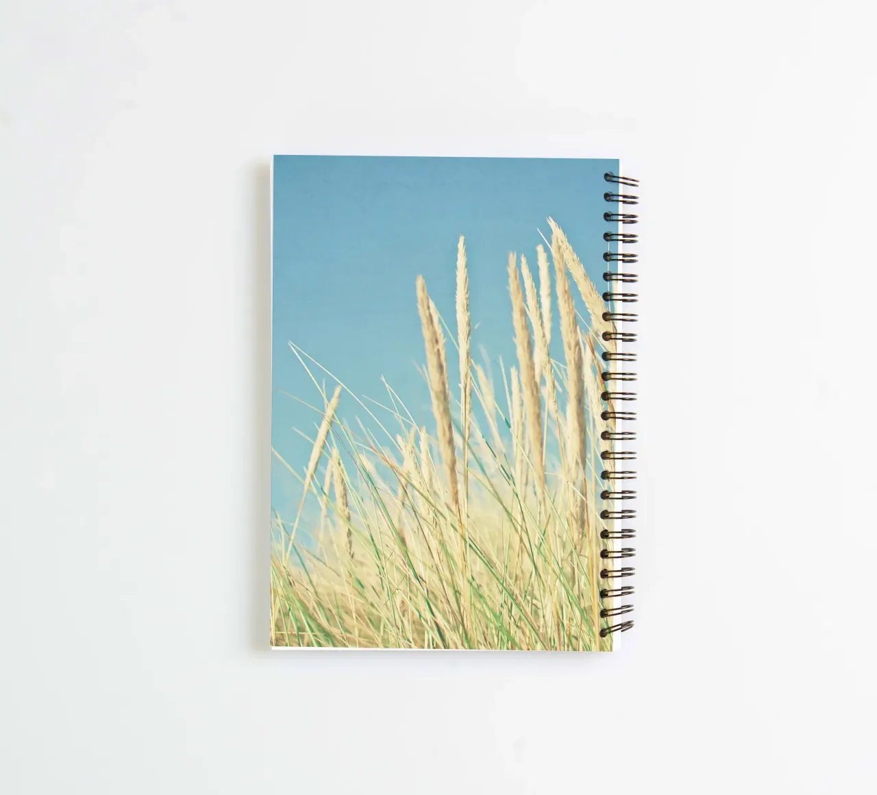 Césped de playa cuaderno de espiral de Cassia Beck Photography