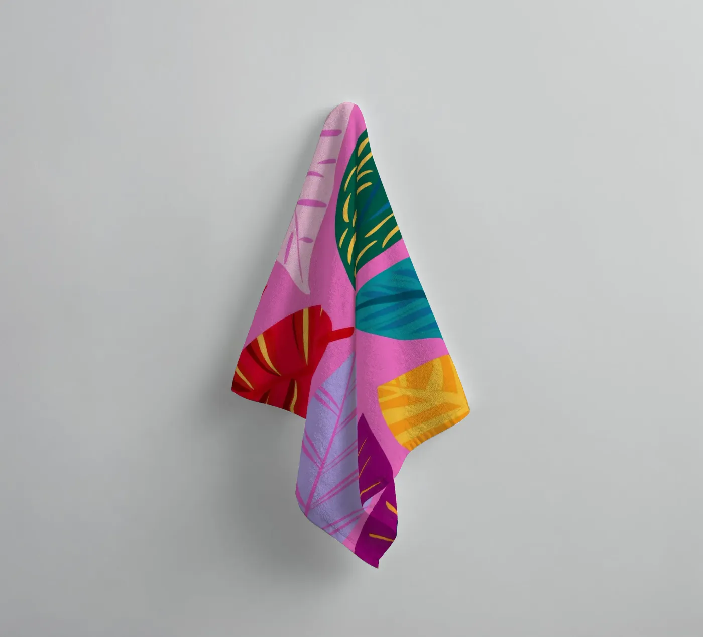 Roze bladpatroon badhanddoek van Lune Dreams