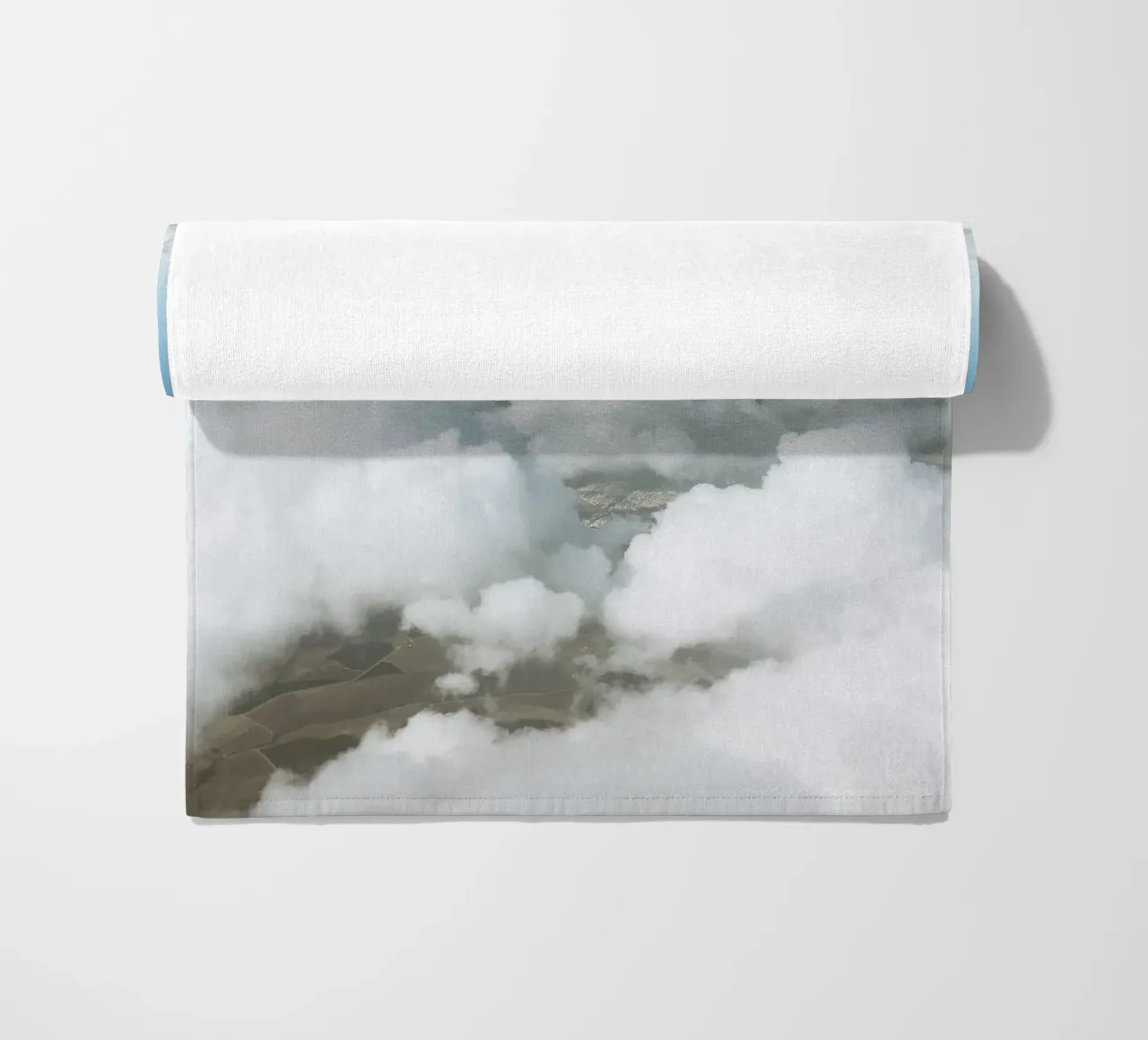 Pluizige wolken strandhanddoek van Cassia Beck Photography
