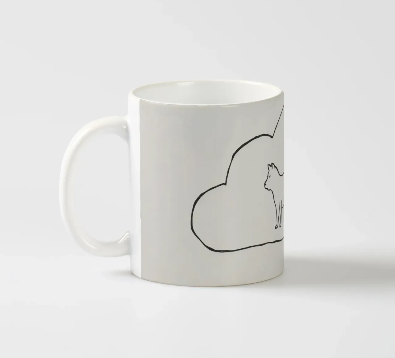 Sagoma di gatto in piedi all'interno di un semplice profilo di nuvola tazza in ceramica da DesignDoodle