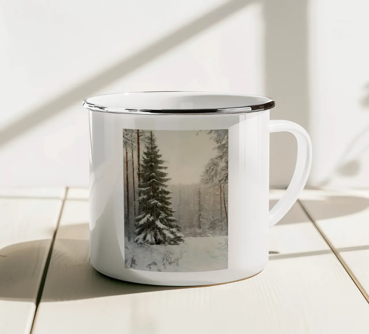Pino maggiore innevato - Sereno paesaggio forestale invernale tazza in smalto da ClubArt