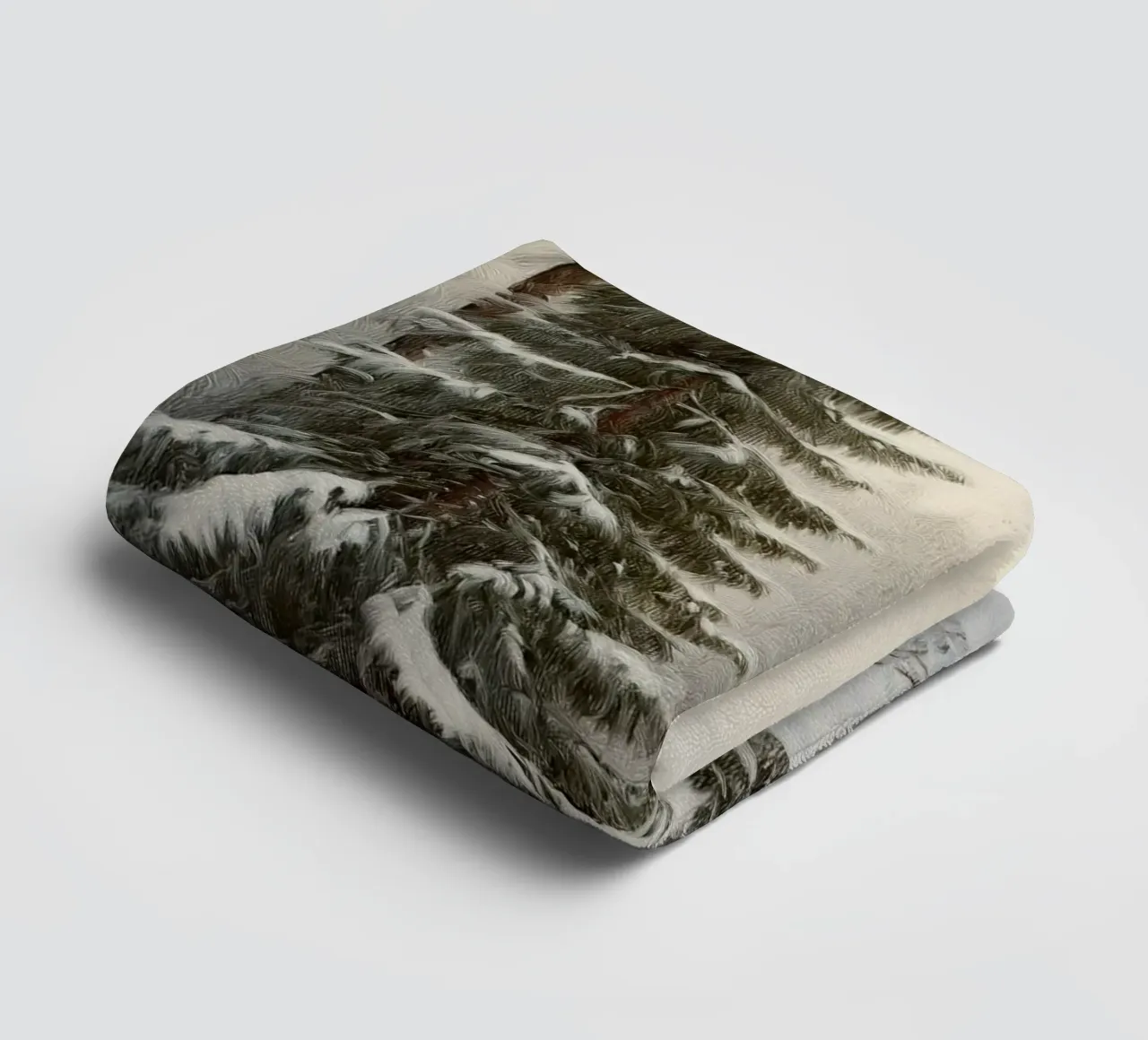 Grove den in sneeuw - Sereen winterboslandschap badhanddoek van ClubArt