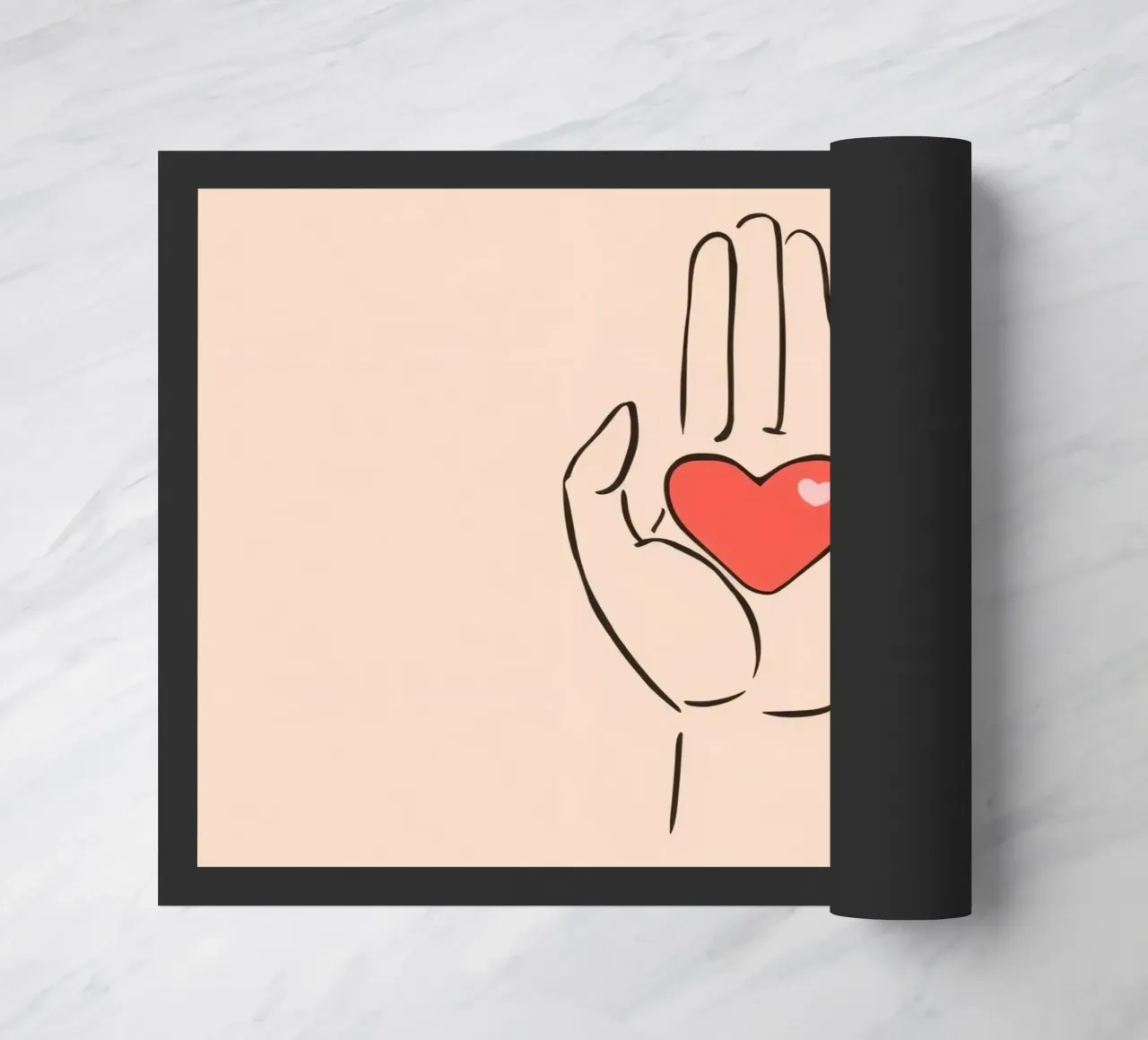 Mano che regge un cuore che rappresenta amore e gentilezza zerbino da DesignDoodle