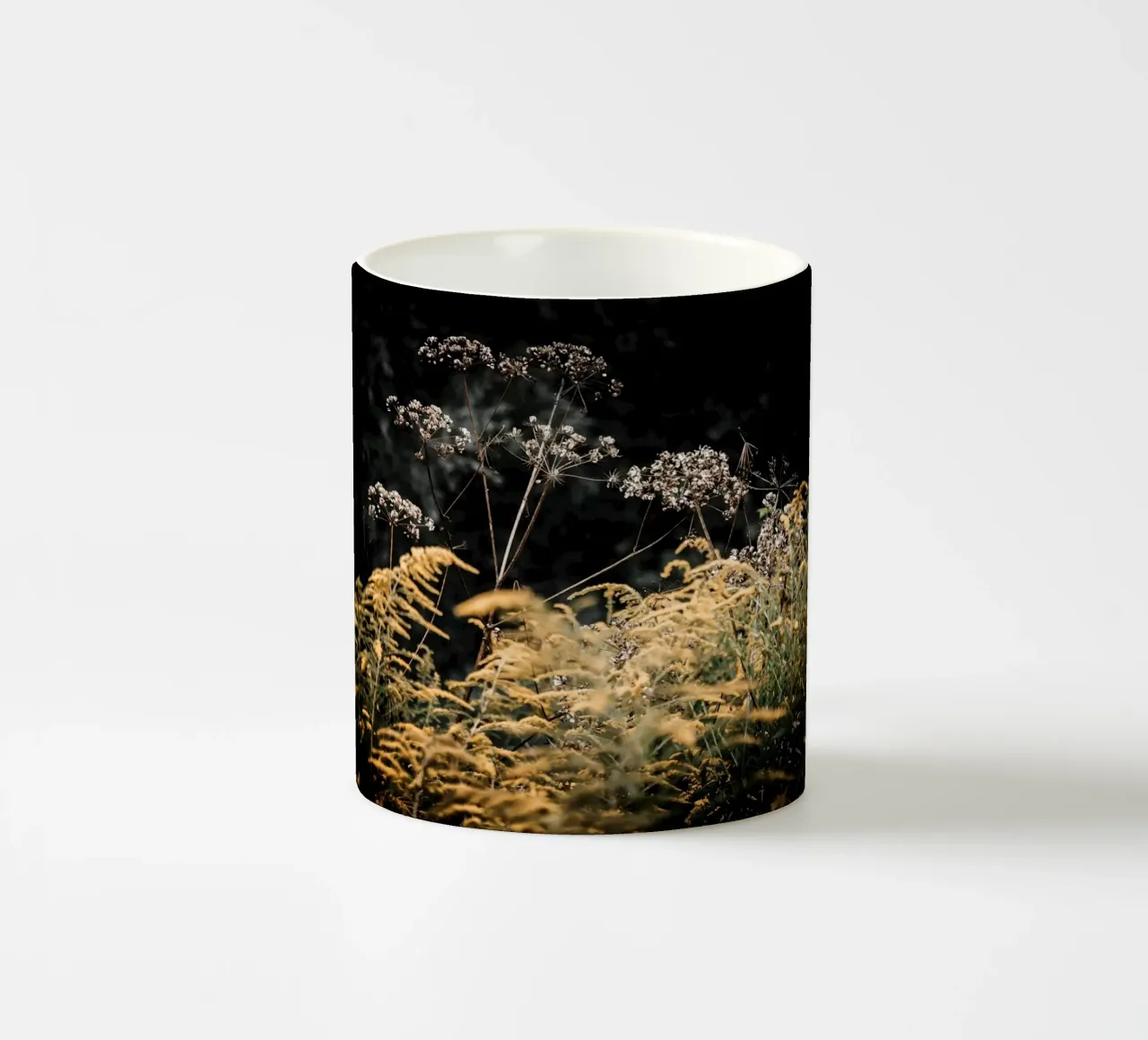 L'oro del passaggio tazza in ceramica da Justyna Jaszke JBJart