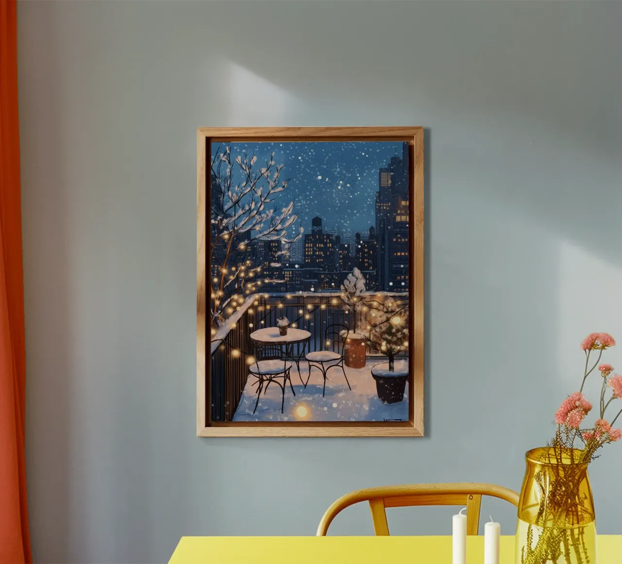 Accogliente balcone invernale - Luci sul tetto della città innevata pannello forex da ClubArt