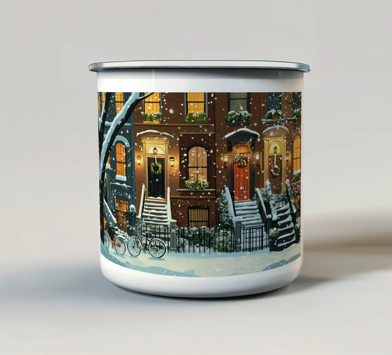 Accogliente Natale in Brownstone - Frontiere innevate della città tazza in smalto da ClubArt