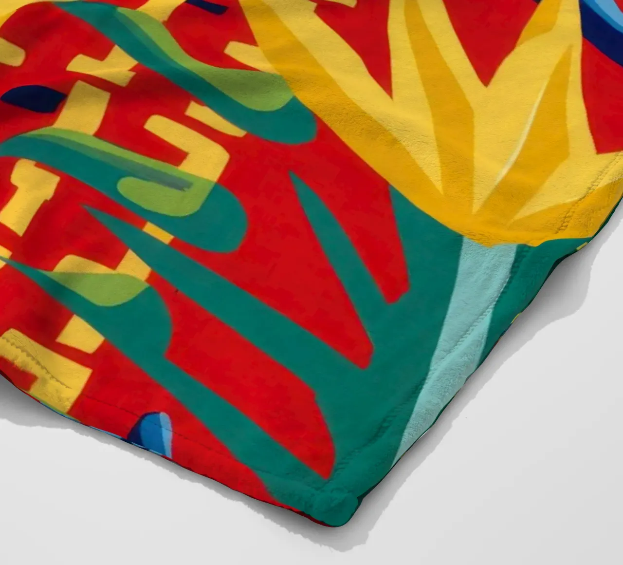 Fiore rosso tropicale coperta in pile da Lune Dreams