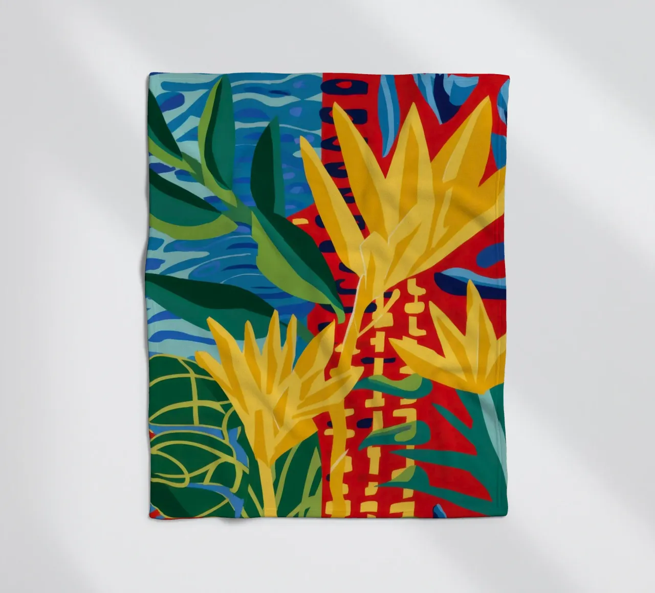 Fiore rosso tropicale coperta in pile da Lune Dreams