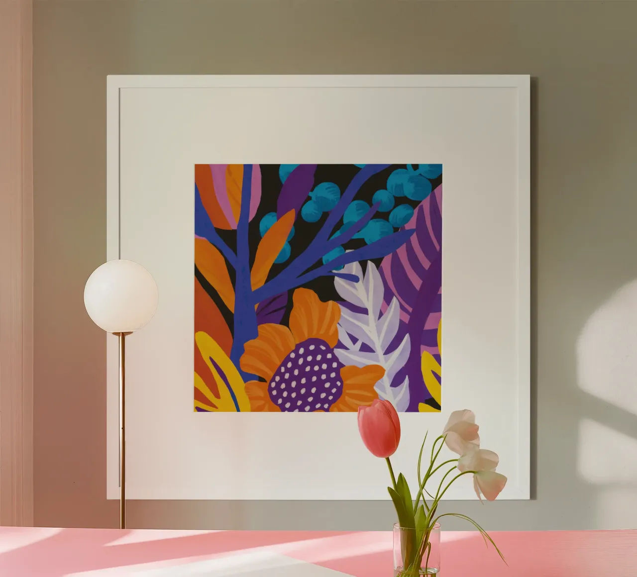 Sogno floreale notturno poster con telaio in plastica da Arcane Lines