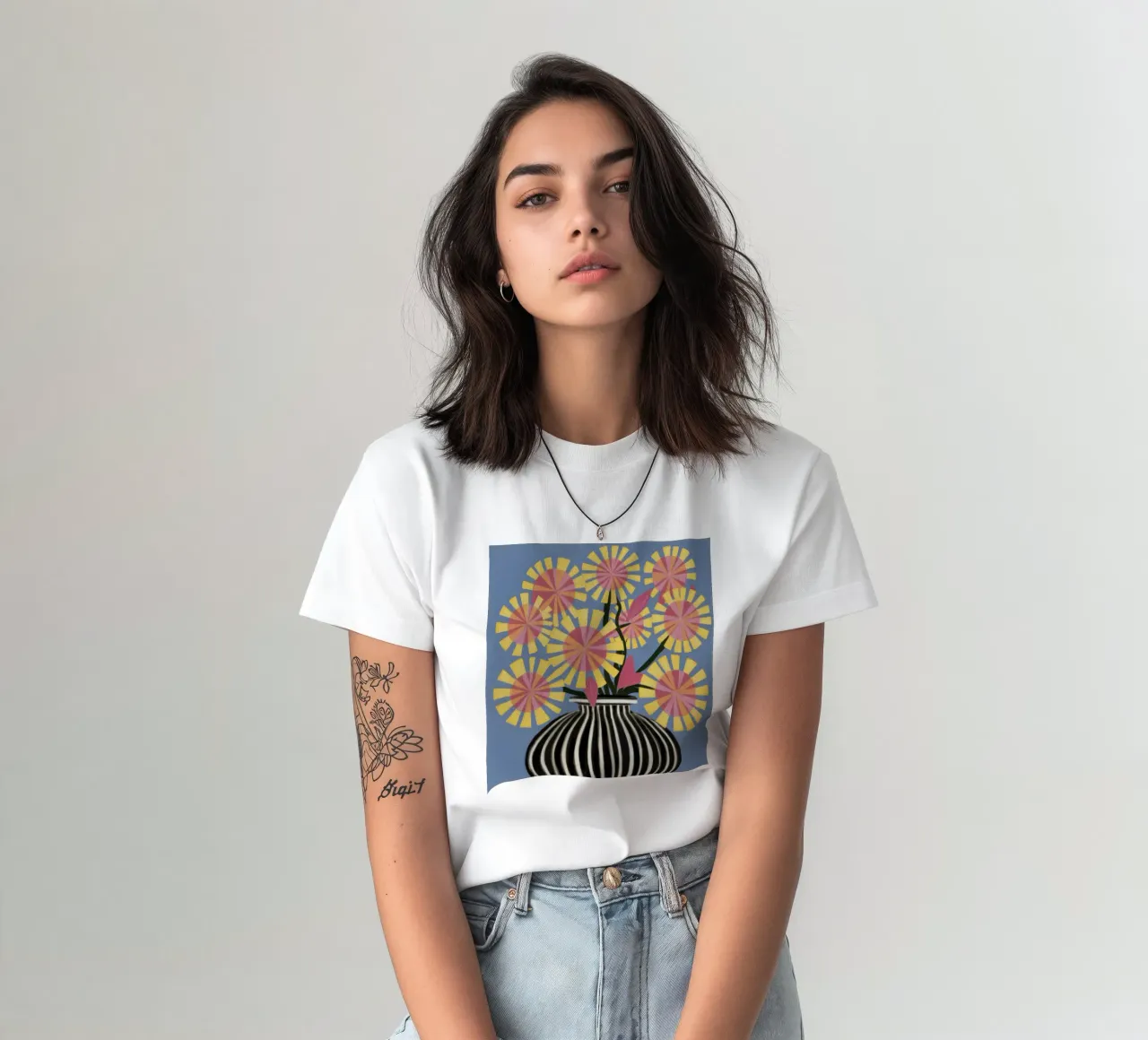 Bouquet grafico Pom Pom t-shirt da Arcane Lines