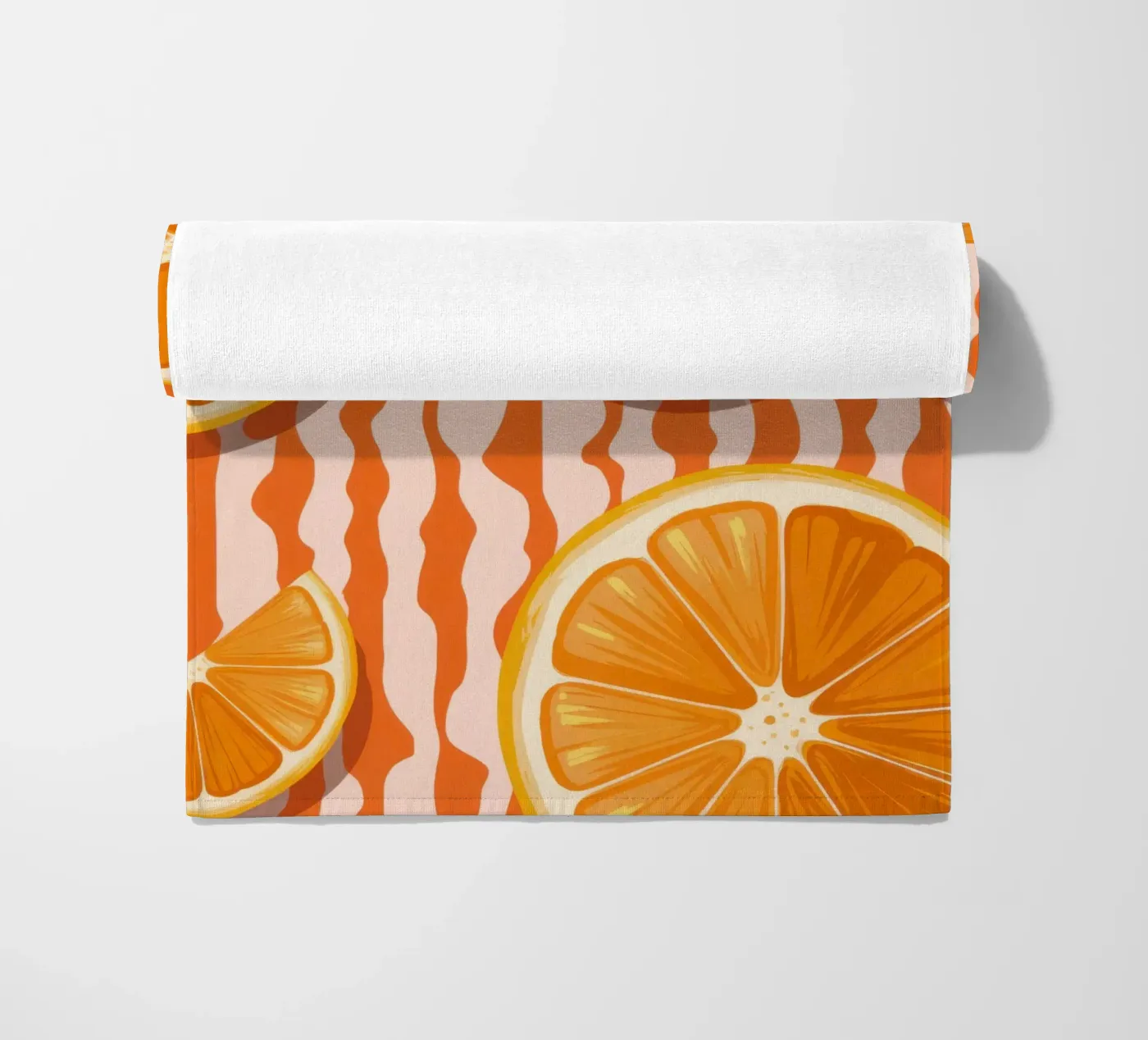 Sinaasappelschijfjespatroon strandhanddoek van Lune Dreams