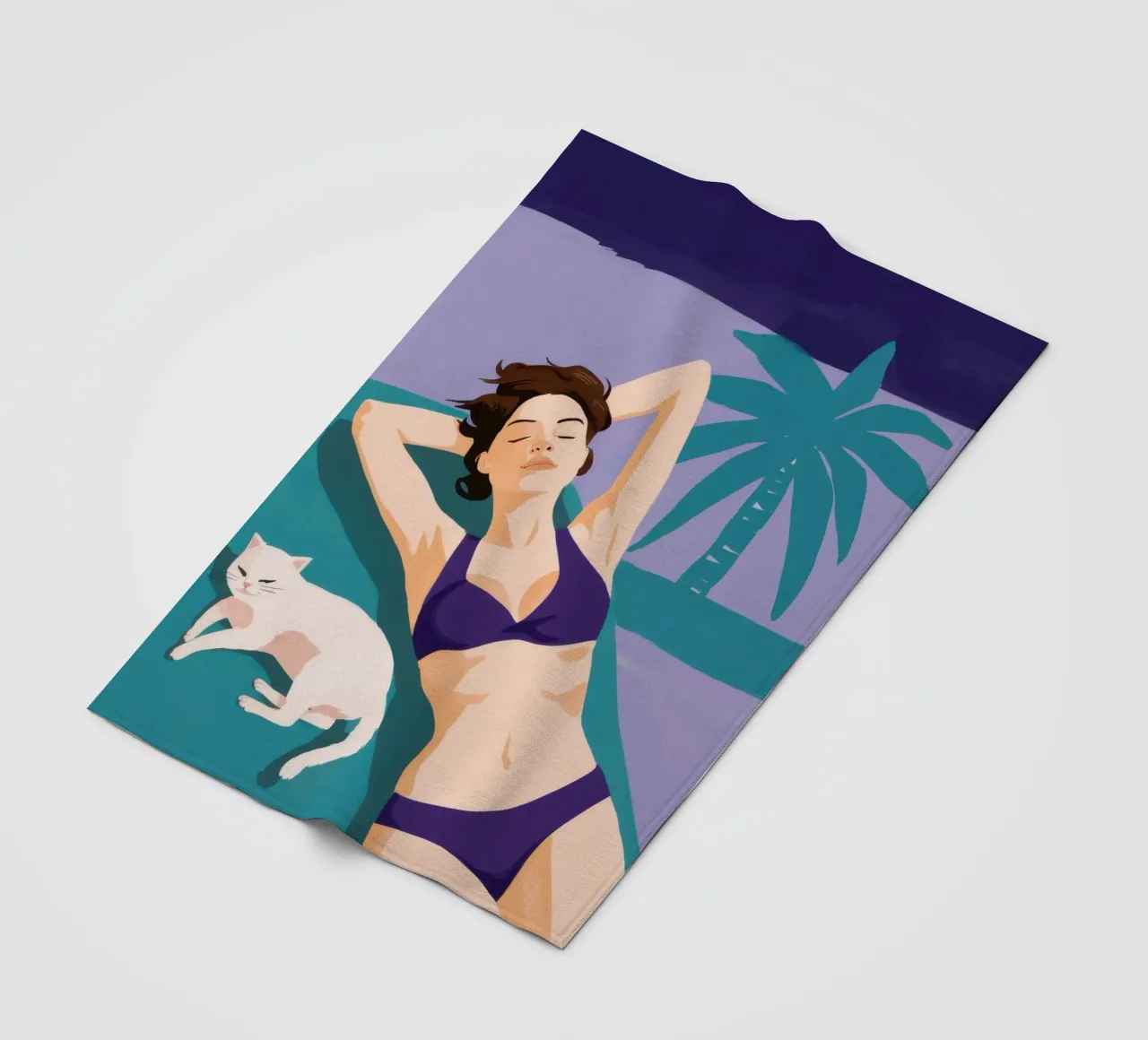 Siesta felina baciata dal sole coperta in pile da Hollow Years